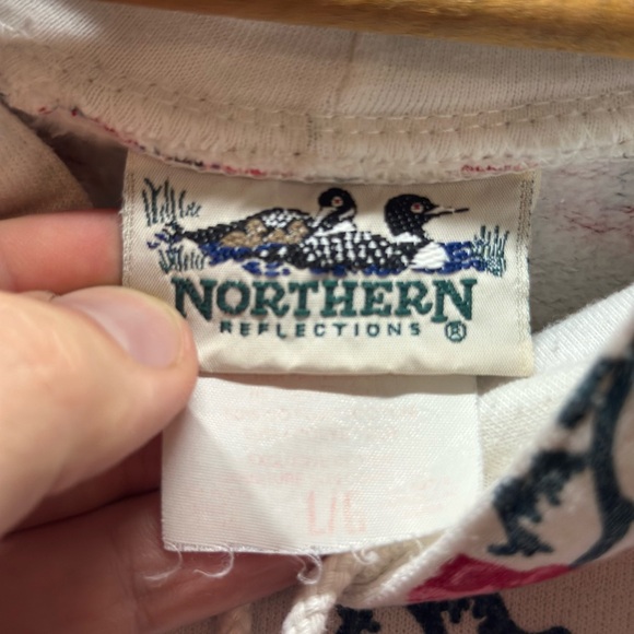 Northern Reflections Patterned Hoodie - Picture 2 of 7
